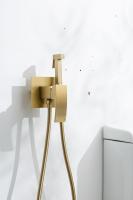 Смеситель Gappo G7207-33 c гигиеническим душем, золотой сатин